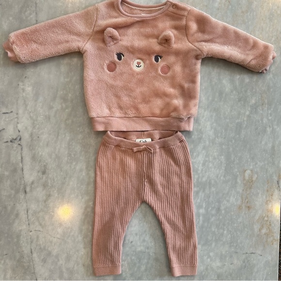 C&A Outfit - Picture 1 of 5